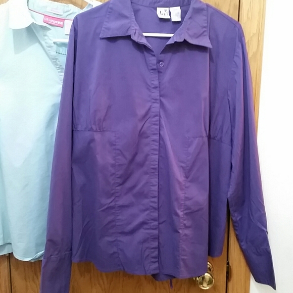 2 Maternity Large Long Sleeve Tops - Picture 3 of 5